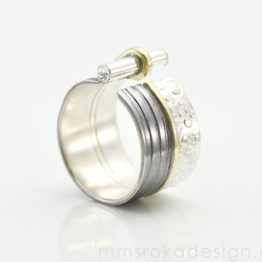 obraczka-srebrna-oksydowana-i-zlocona-mm-sroka-design-4
